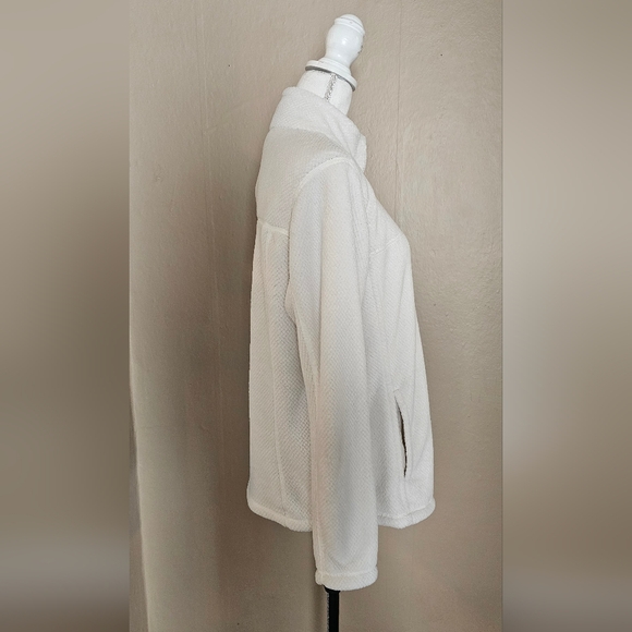 Patagonia Womens Re-tool Snap T  Cream Fleece Pullover - Picture 7 of 9